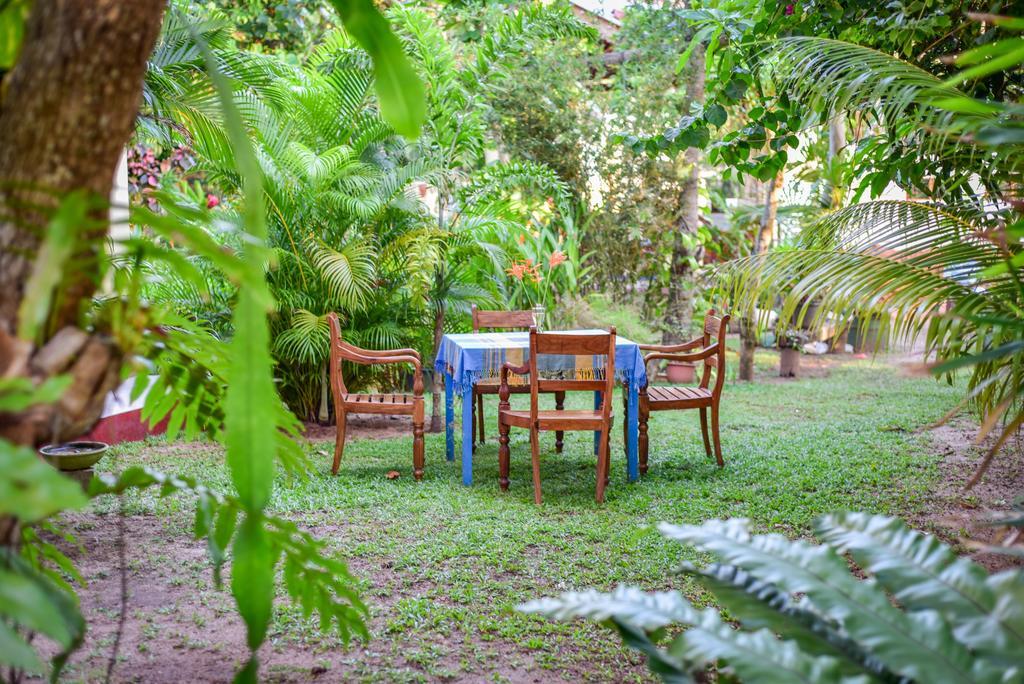 Hotel Finlanka Hikkaduwa Εξωτερικό φωτογραφία