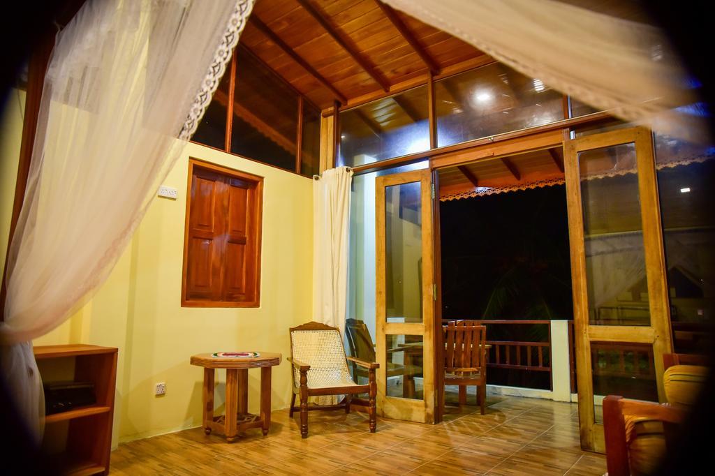 Hotel Finlanka Hikkaduwa Εξωτερικό φωτογραφία
