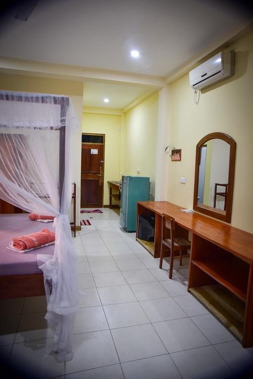 Hotel Finlanka Hikkaduwa Εξωτερικό φωτογραφία